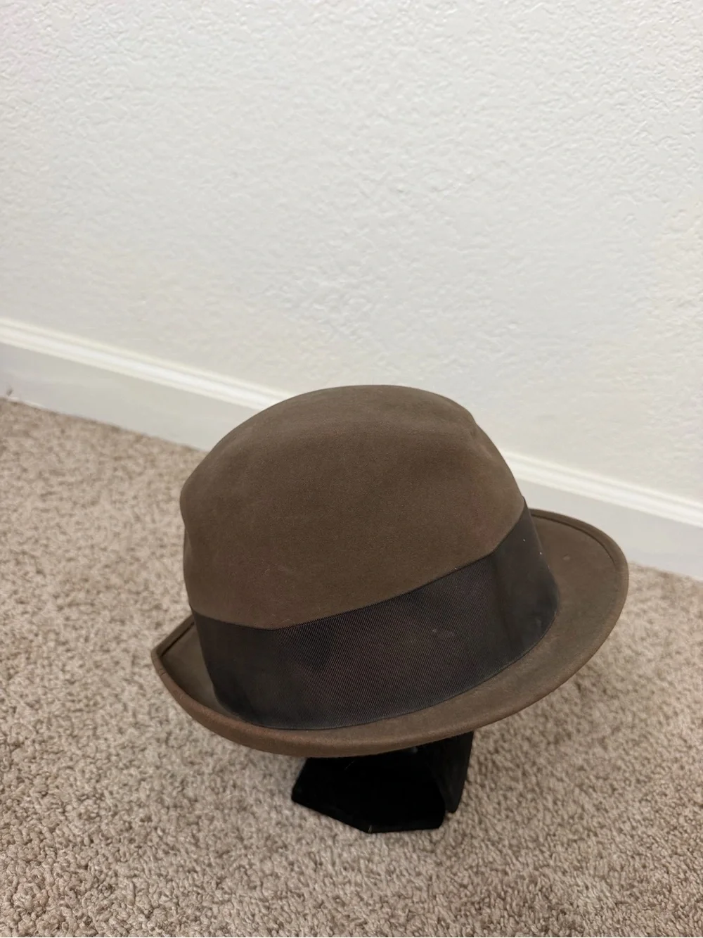 Vintage Knox Black Ivy Fur Felt Derby Hat 7 1/8